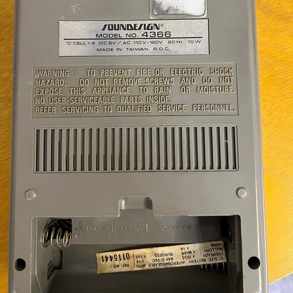 Vintage Soundesign Model 4366 Portable Shoebox Cassette Recorder - UNTES… - Picture 2 of 6